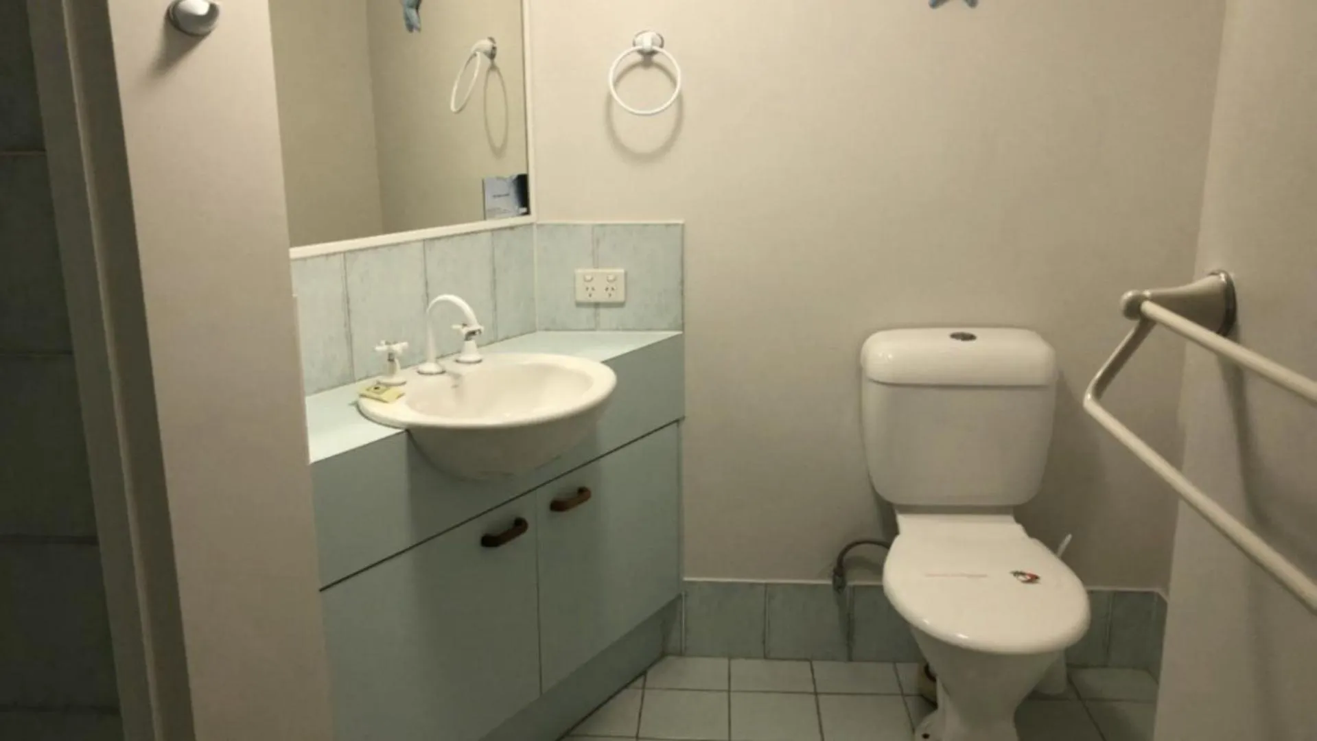 Pumicestone Apartments Unit 4 Caloundra 0*,  Australia