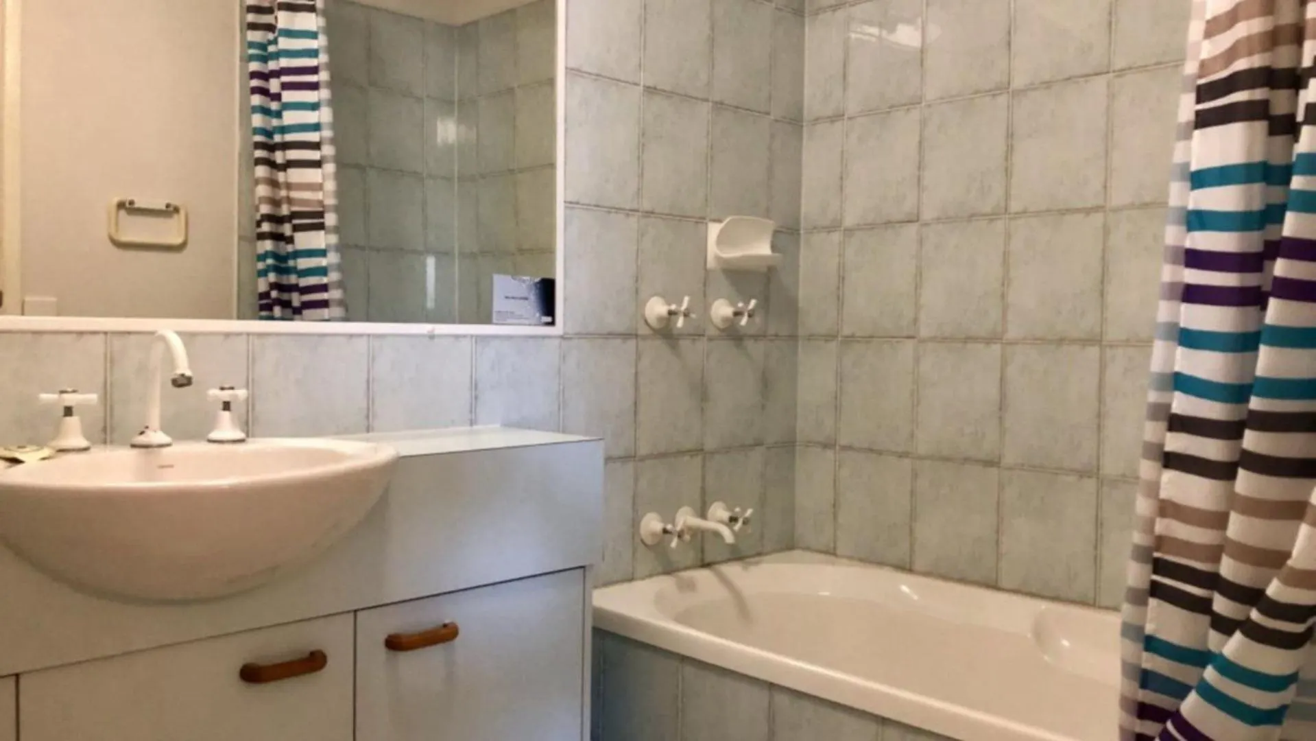 Pumicestone Apartments Unit 4 Caloundra